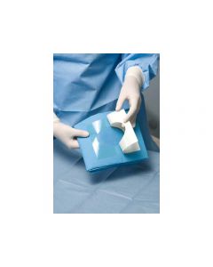 Omnia Abdecktücher OP steril 50x50cm mit Loch